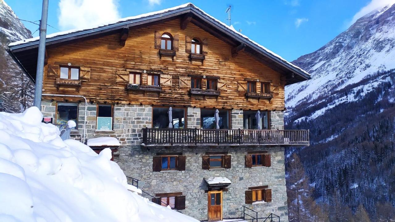 Hotel & Restaurant Perret - Mountain People Вальгризанш Екстер'єр фото